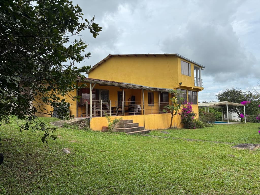 Finca en Venta en La mesa
