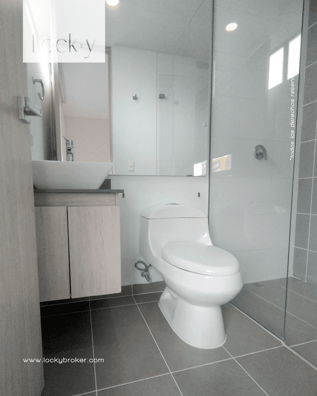 Apartamento en Venta en Loma del Escobero, Envigado