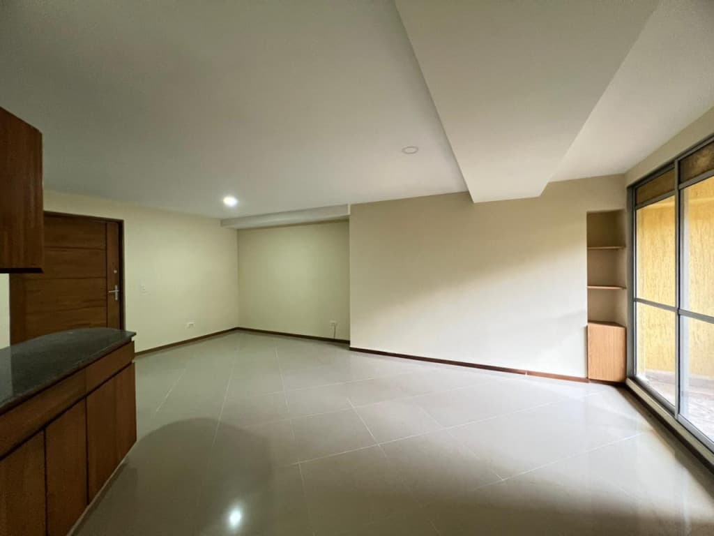 Apartamento en Arriendo en Aves Maria, Sabaneta
