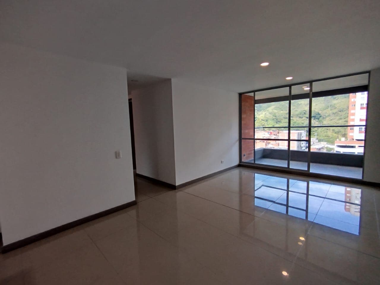 Apartamento en Arriendo en Loma de la Doctora, Sabaneta