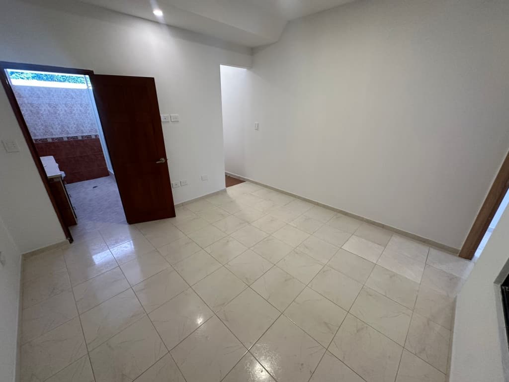 Apartaestudio en Arriendo en Urbanizacion la flora, Cali