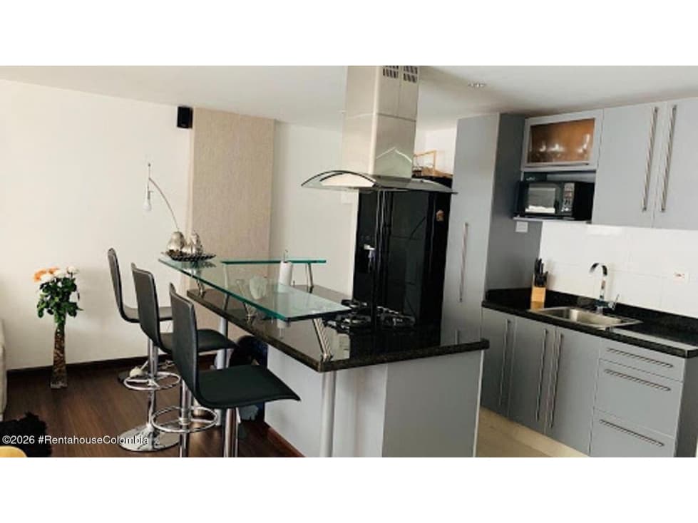 Apartamento en Arriendo en Santa barbara occidental, Bogotá