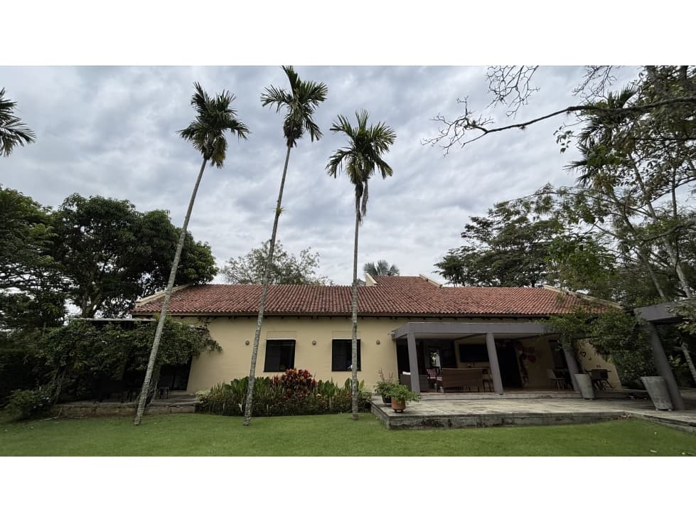Casa Campestre en Venta en Las Mercedes, Cali