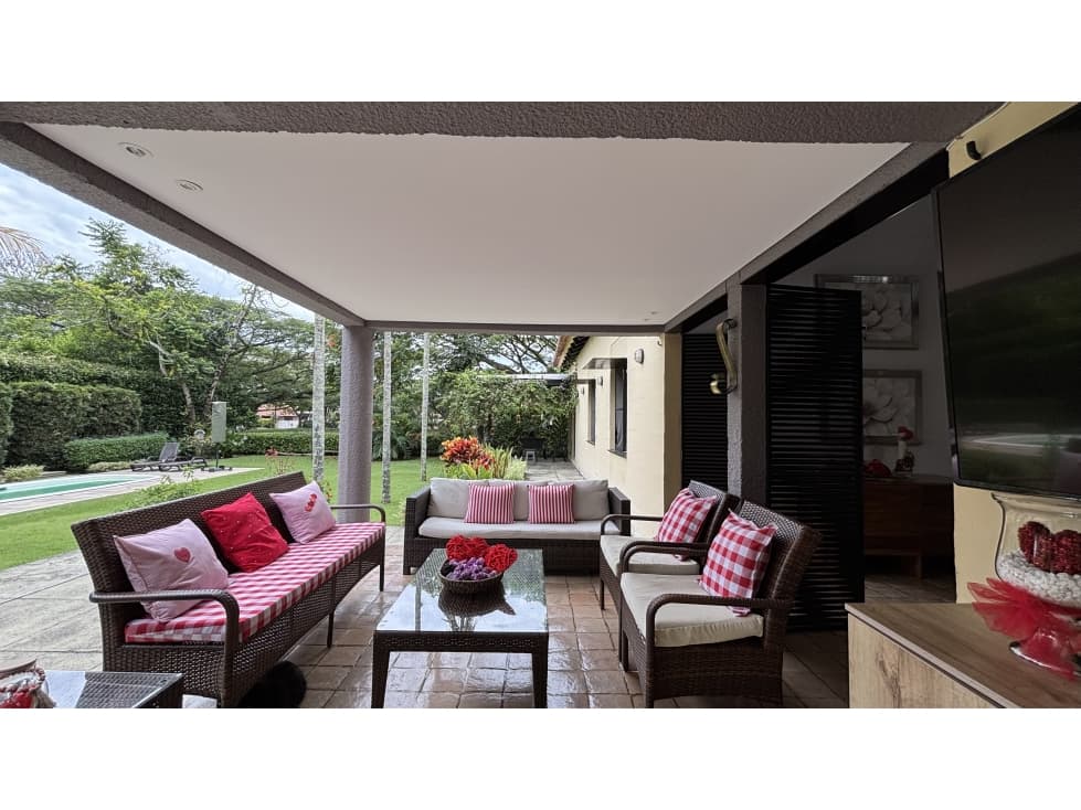 Casa Campestre en Venta en Las Mercedes, Cali