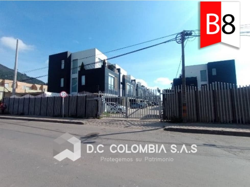 Casa en Venta en Cota