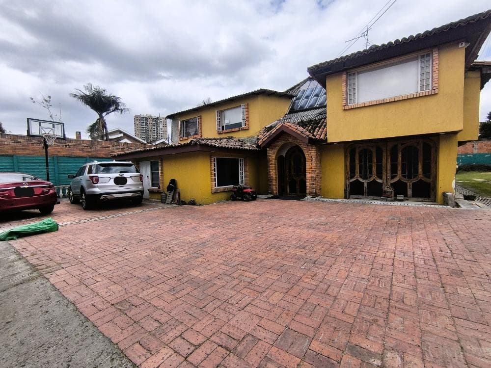 Casa en Venta en San jose de bavaria, Bogotá