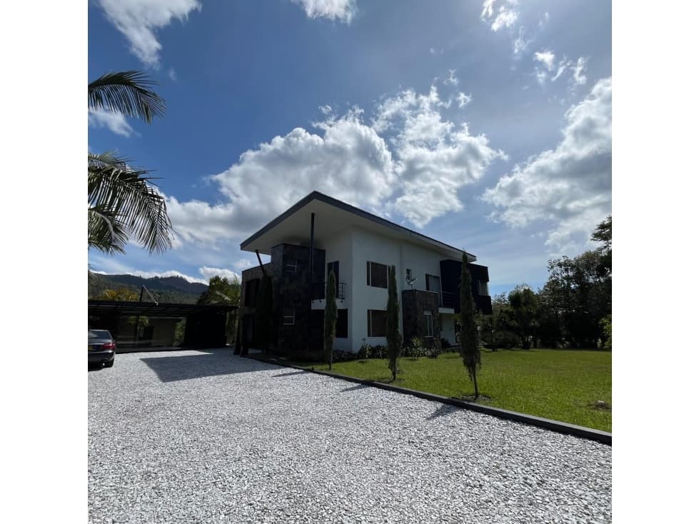 Casa en Venta en El Retiro