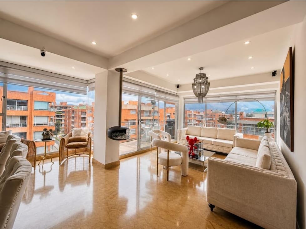 Apartamento en Arriendo en Chicó Navarra, Bogotá