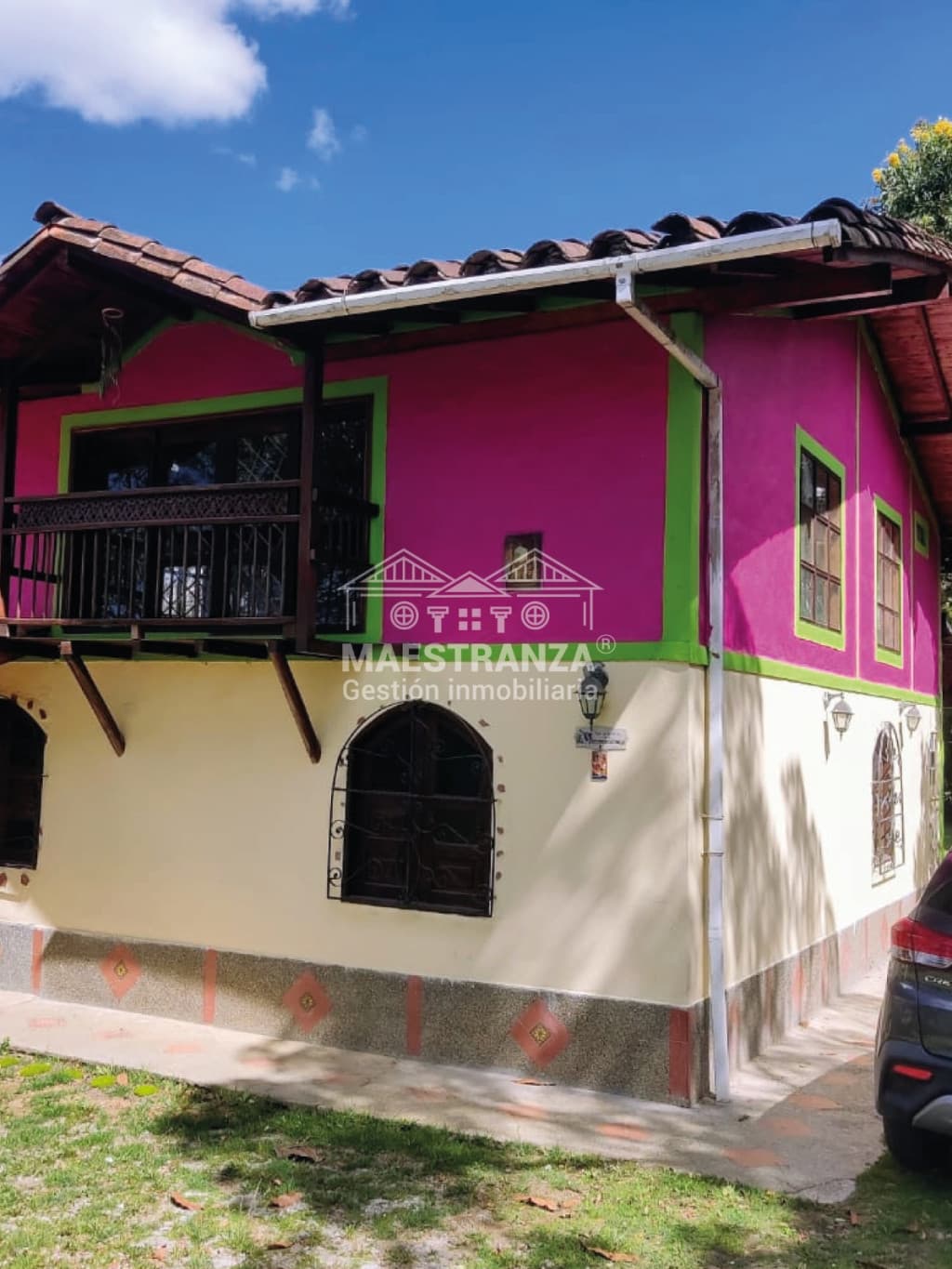 Casa en Venta en Santa Elena, Medellín
