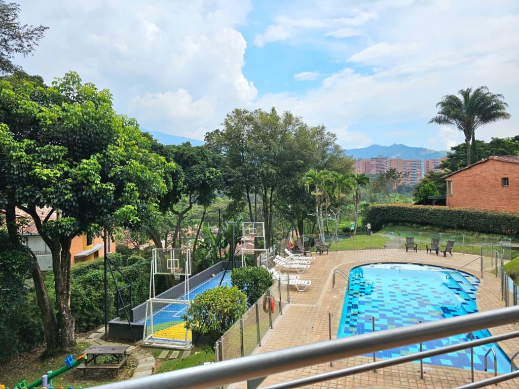 Casa en Venta en Loma el atravesado, Envigado