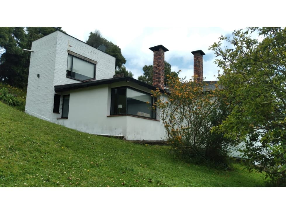 Casa Campestre en Venta en La calera