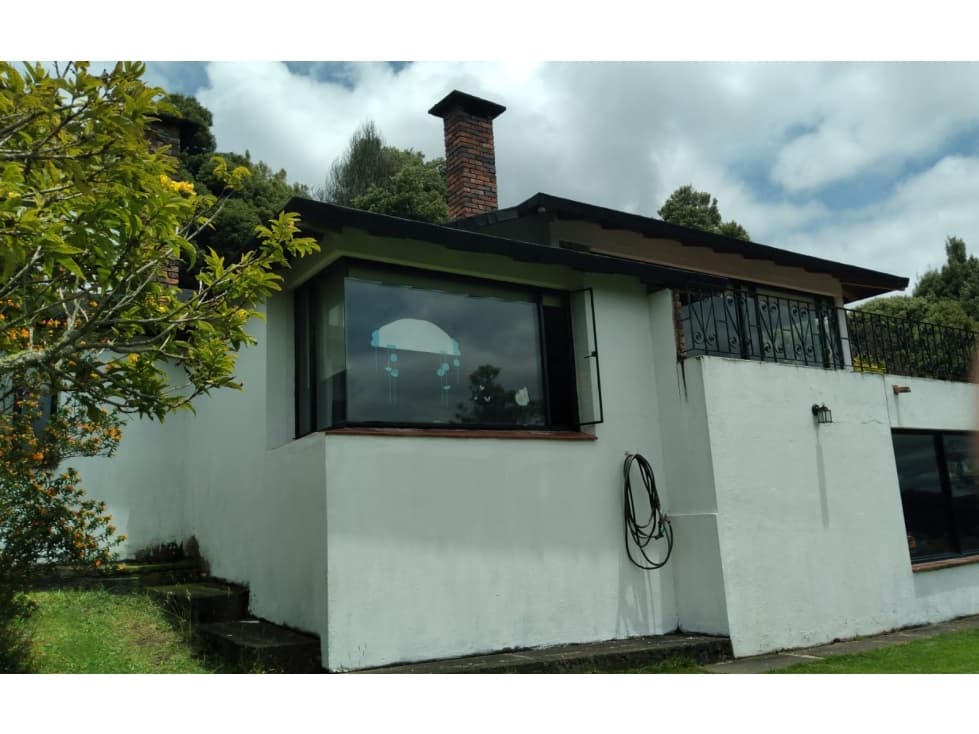 Casa Campestre en Venta en La calera