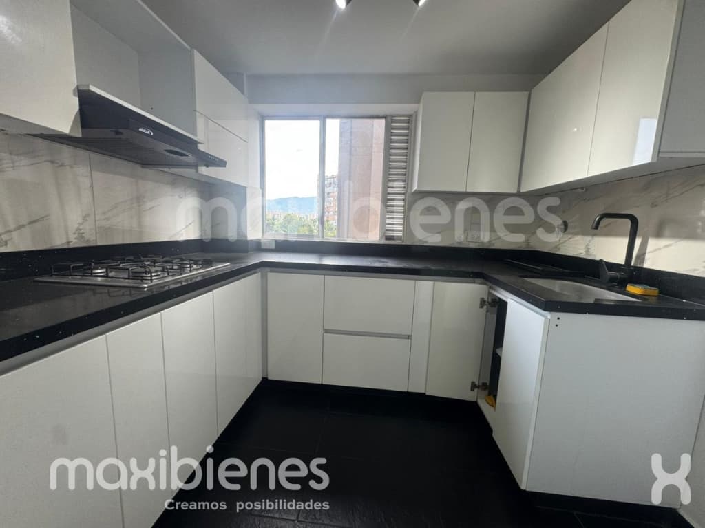 Apartamento en Arriendo en La aguacatala, Medellín