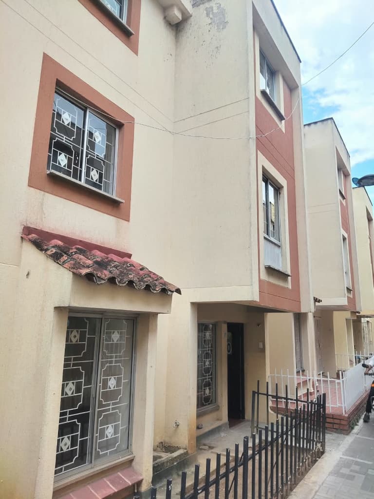 Casa en Arriendo en Conjunto residencial los naranjos, Bucaramanga