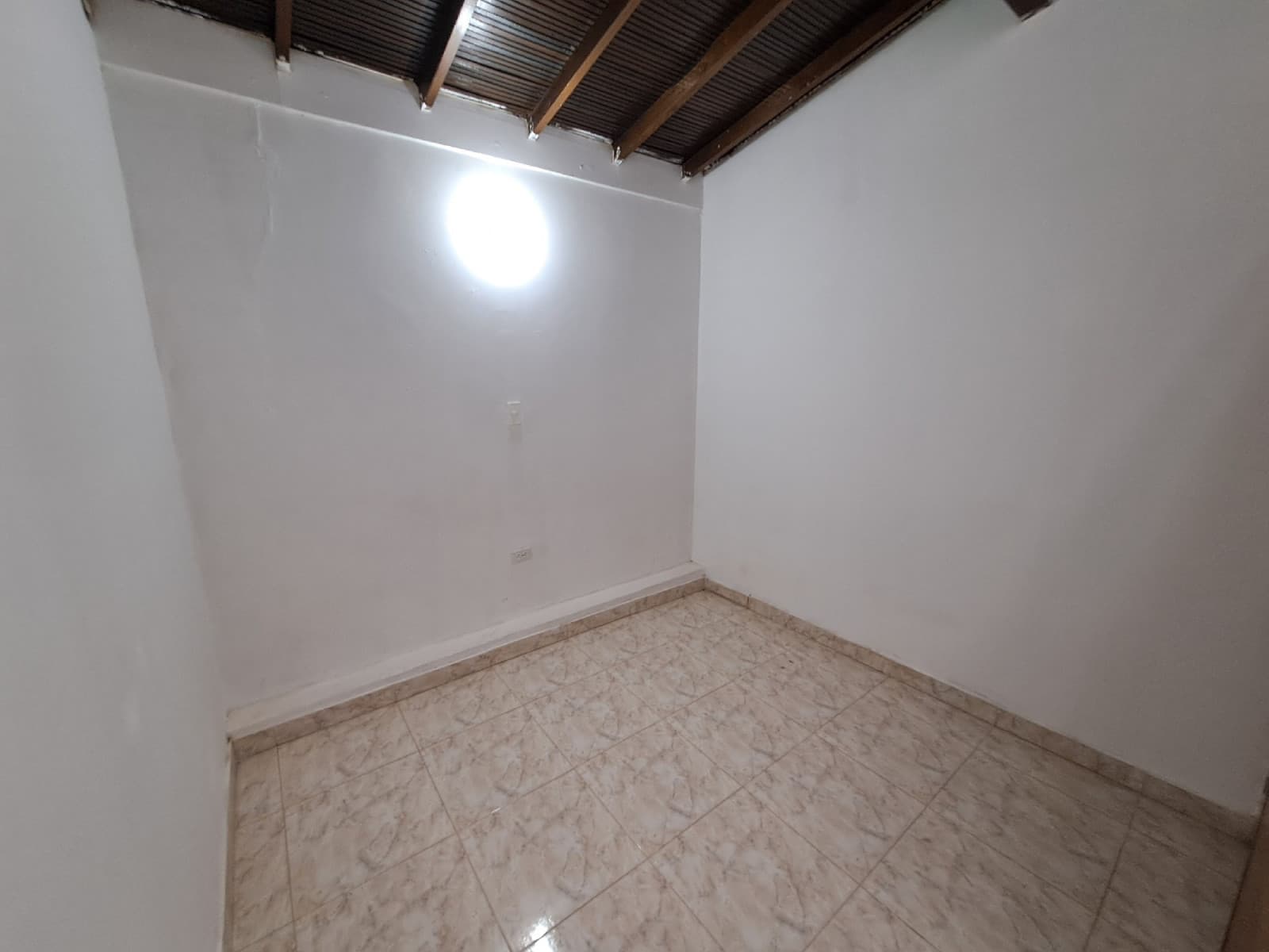 Apartaestudio en Arriendo en La milagrosa, Medellín