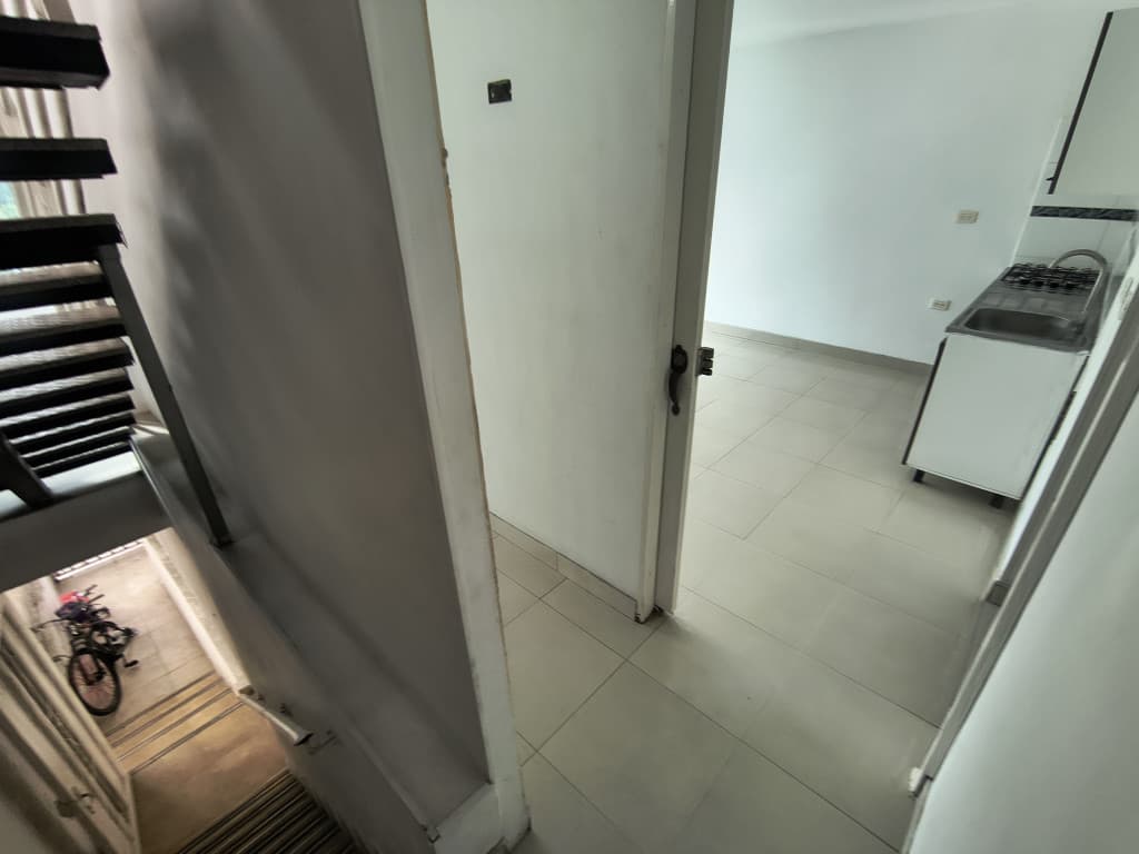 Apartamento en Arriendo en Ciudad 2000, Cali