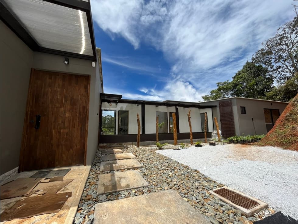Casa en Venta en San Antonio de Pereira, Rionegro