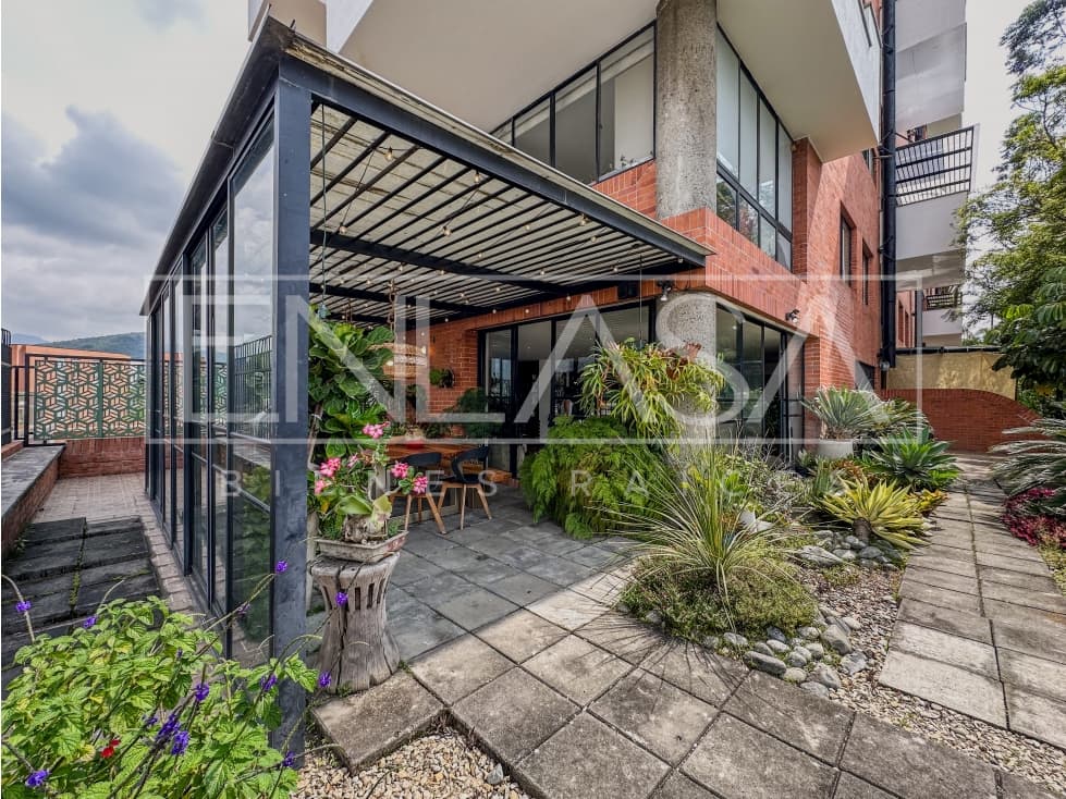 Apartamento en Arriendo en Arboledas, Cali