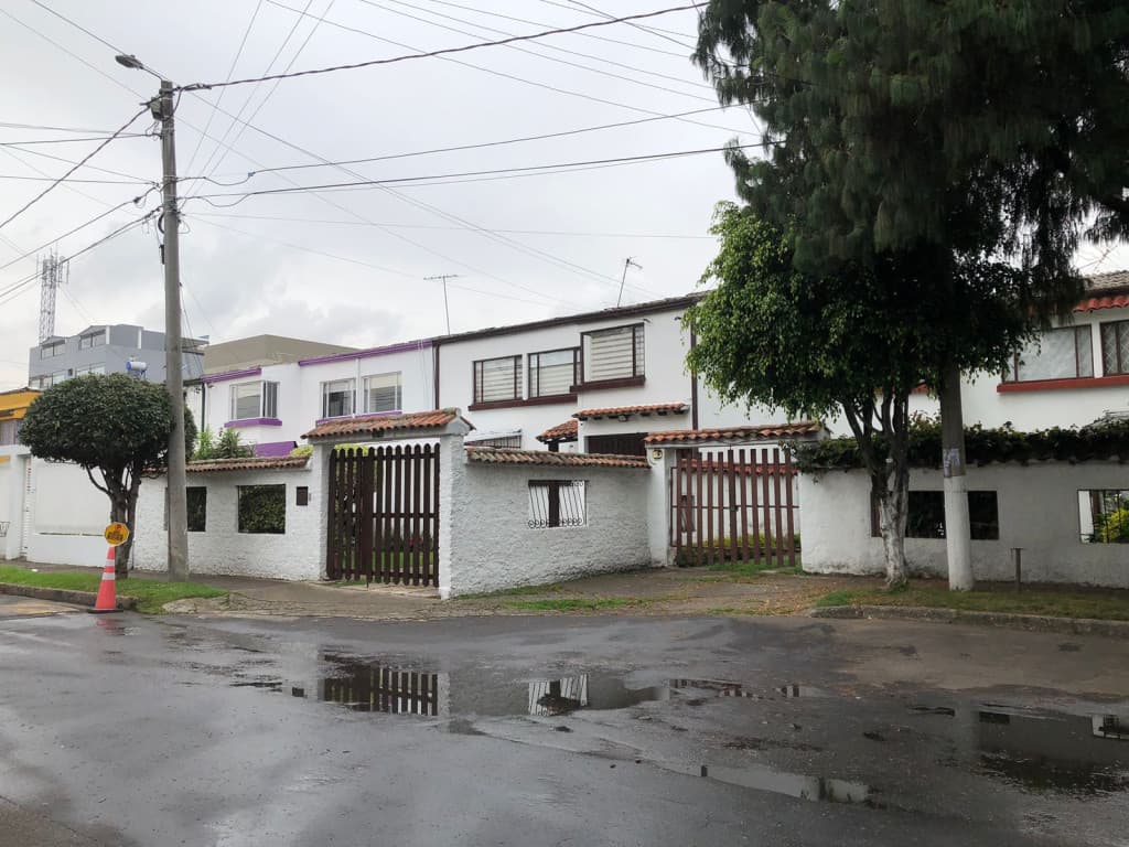 Casa en venta en Las Villas, Bogotá