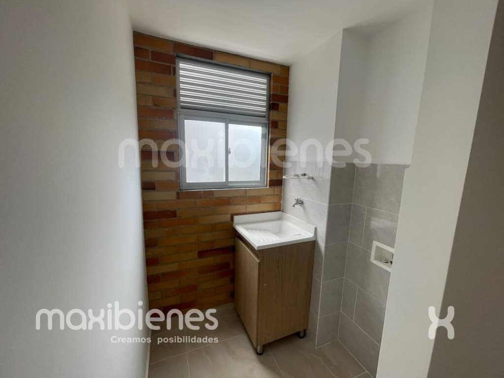 Apartamento en Arriendo en Calle larga, Sabaneta