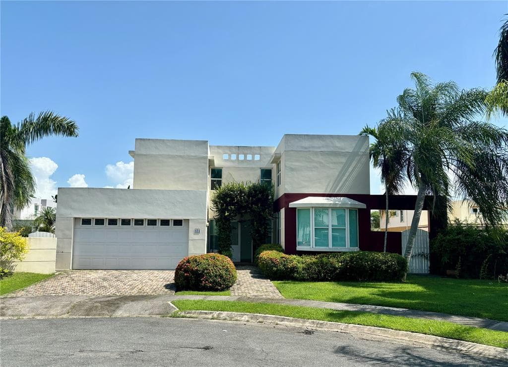 493 Vía Marbella, Higuillar, Dorado, 00646