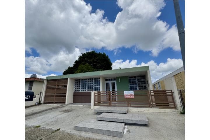 Urbanización Villa Universitaria, Calle 33, Tejas, Humacao, 00791