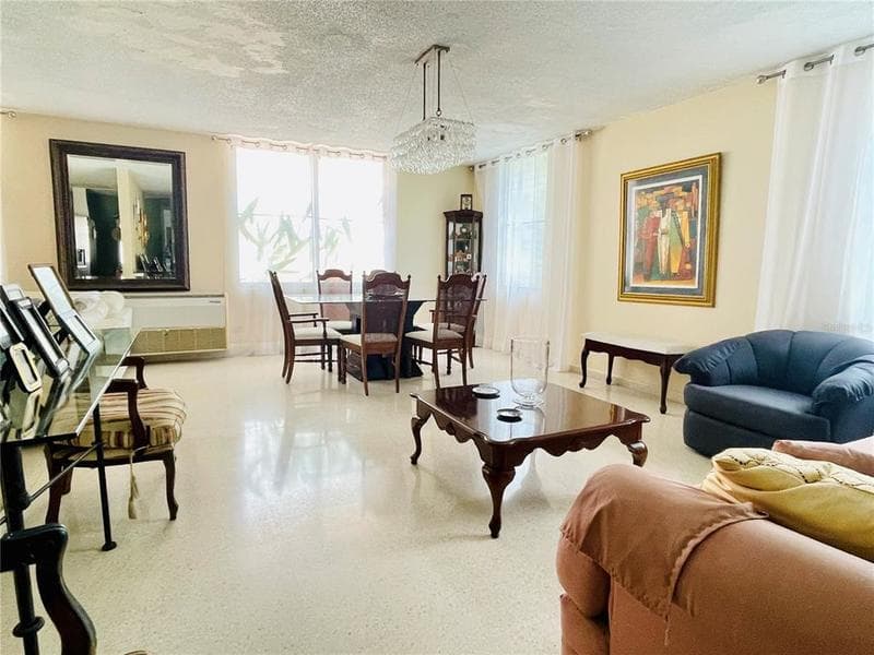 1-20 Calle Alhambra, Frailes, Guaynabo, 00966