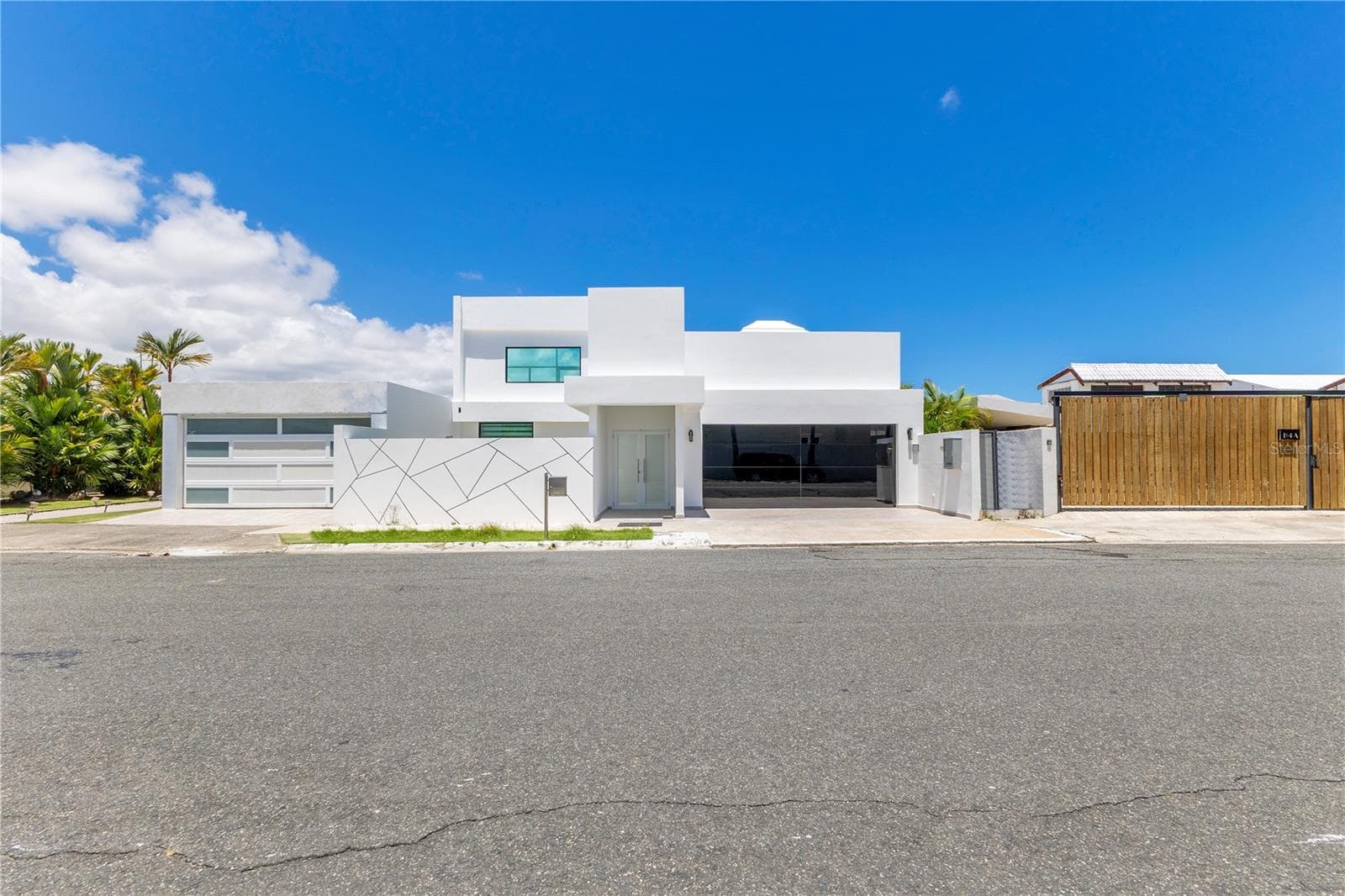 1221 Avenida Andalucía, Sabana Abajo, Carolina, 00983