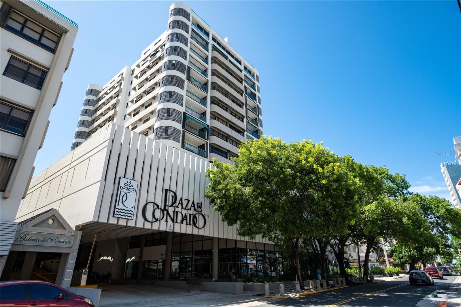 Plaza Del Condado