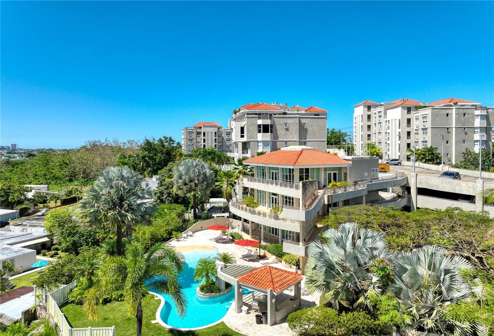 Condominio Ridge Top Luxury Apartments, 10 Avenida San Ignacio, Frailes, Guaynabo, 00971