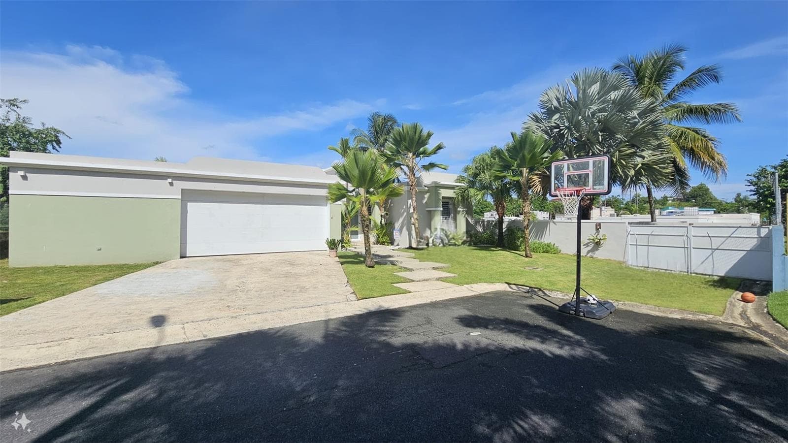 1 Calle Lago Carraízo, Ortiz, Toa Alta, 00953