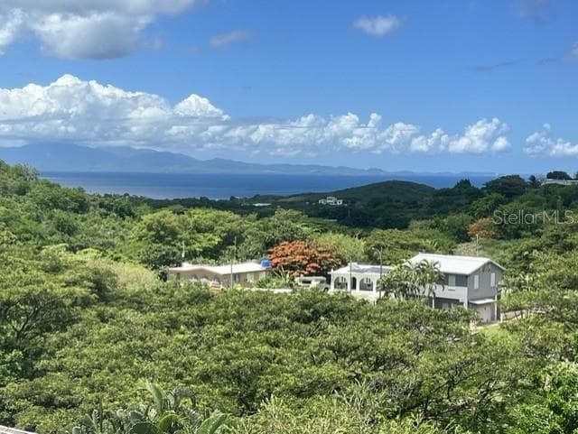 Casa en Venta en Vieques — 6 hab, 5 baños, 2,100 ft², $775,000