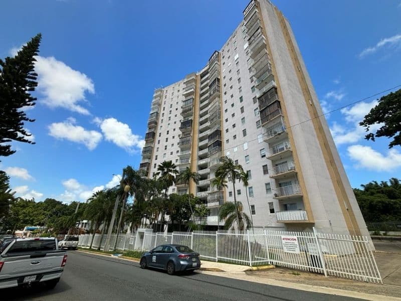 Condominio Ponce de Leon Gardens, 50 Calle 8, Pueblo Viejo, Guaynabo, 00934