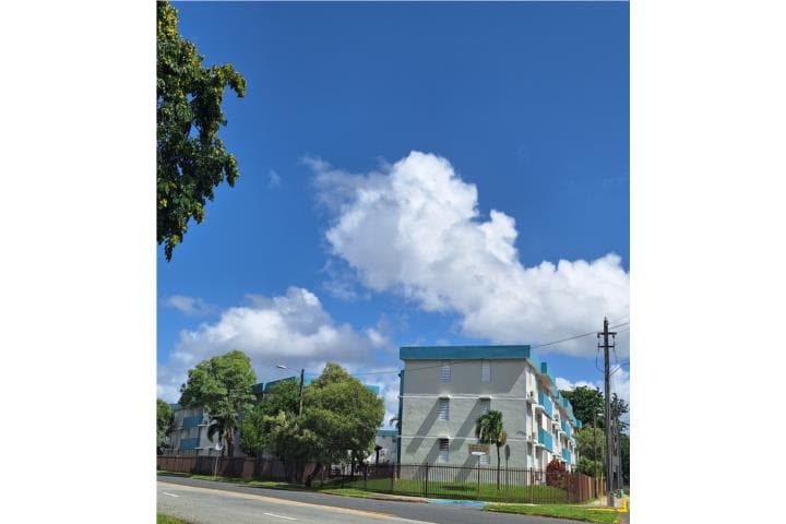 100 Calle Guami, Barrio Pueblo, Caguas, 00725