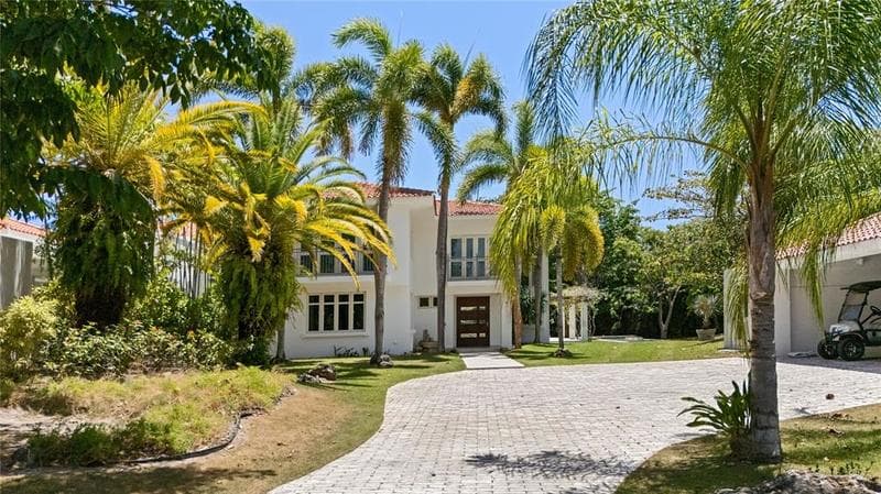121 DORADO BEACH EAST
