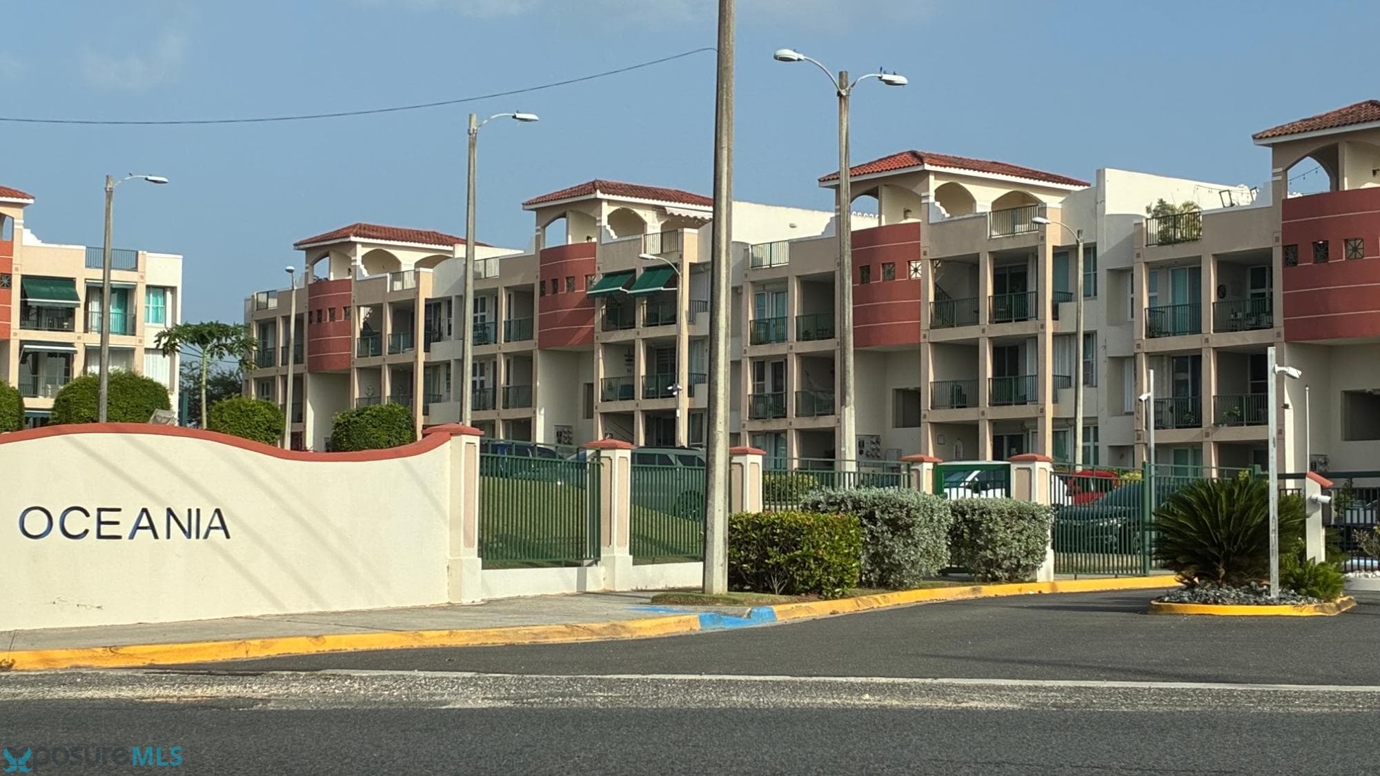 OCEANIA APARTMENTS, ARECIBO