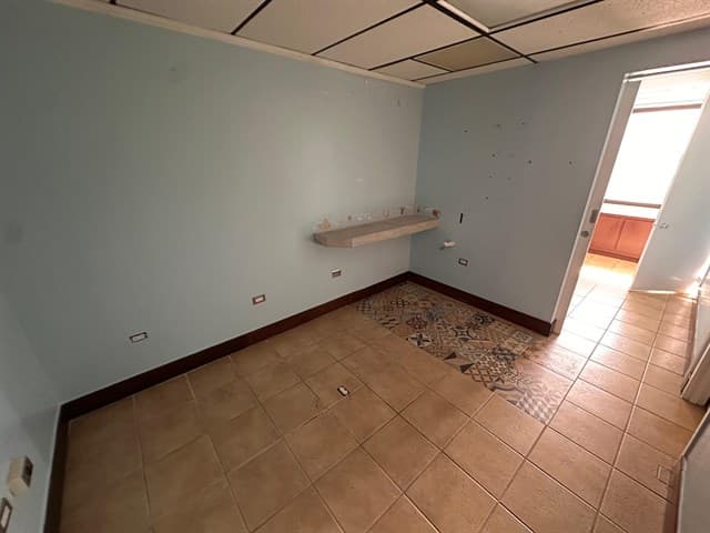 Condominio Torre San Pablo, 68 Calle Santa Cruz, Juan Sánchez, Bayamón, 00961
