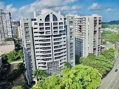 Condominio Caparra Classic, 105 Avenida Ortegon, Pueblo Viejo, Guaynabo, 00966