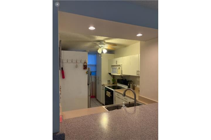 Condominio Paseo Del Bosque, 3 Avenida las Cumbres, Cupey, San Juan, 00926