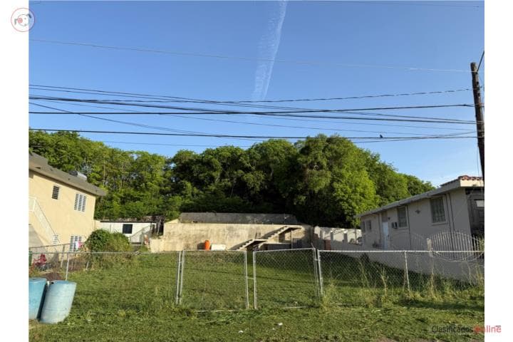Terreno 500 metros cuadrados en Playuelas,
en Aguadilla Puerto Rico Solar en Barrio - Playuelas