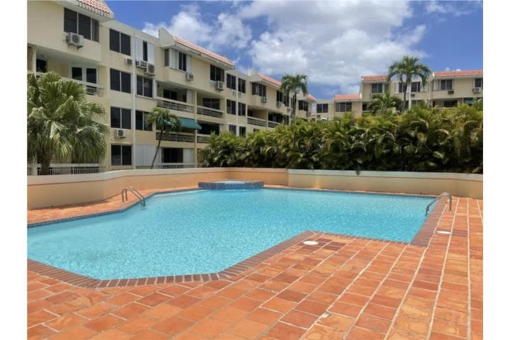 a Calle los Picachos, Santa Rosa, Guaynabo, 00969