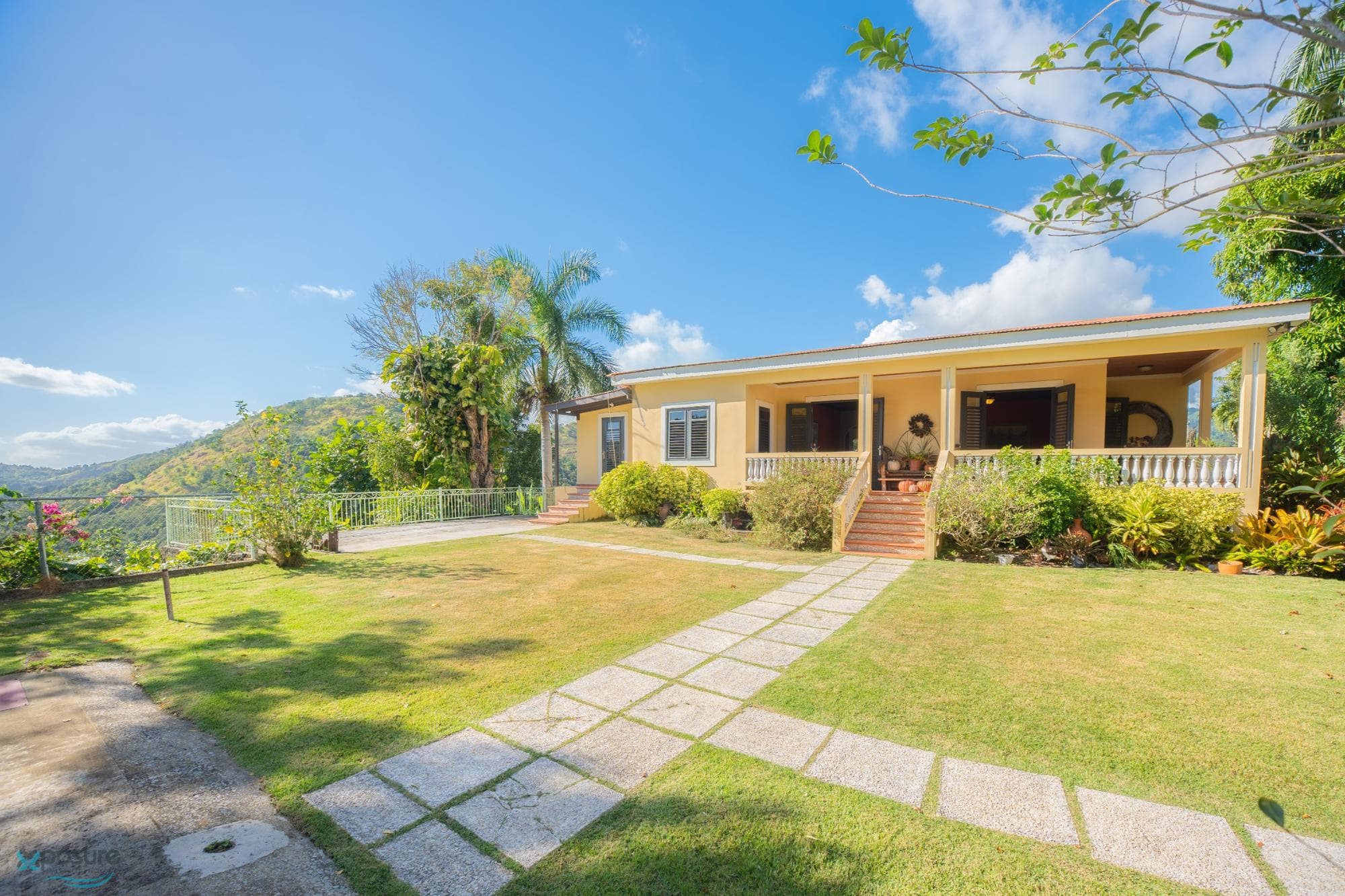 Casa en Venta en Yauco — 3 hab, 3.5 baños, 2,440 ft², $525,000