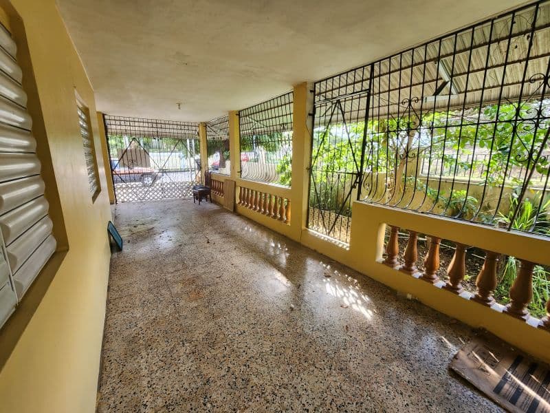 Bo. Kennedy, Casa en Peñuelas
