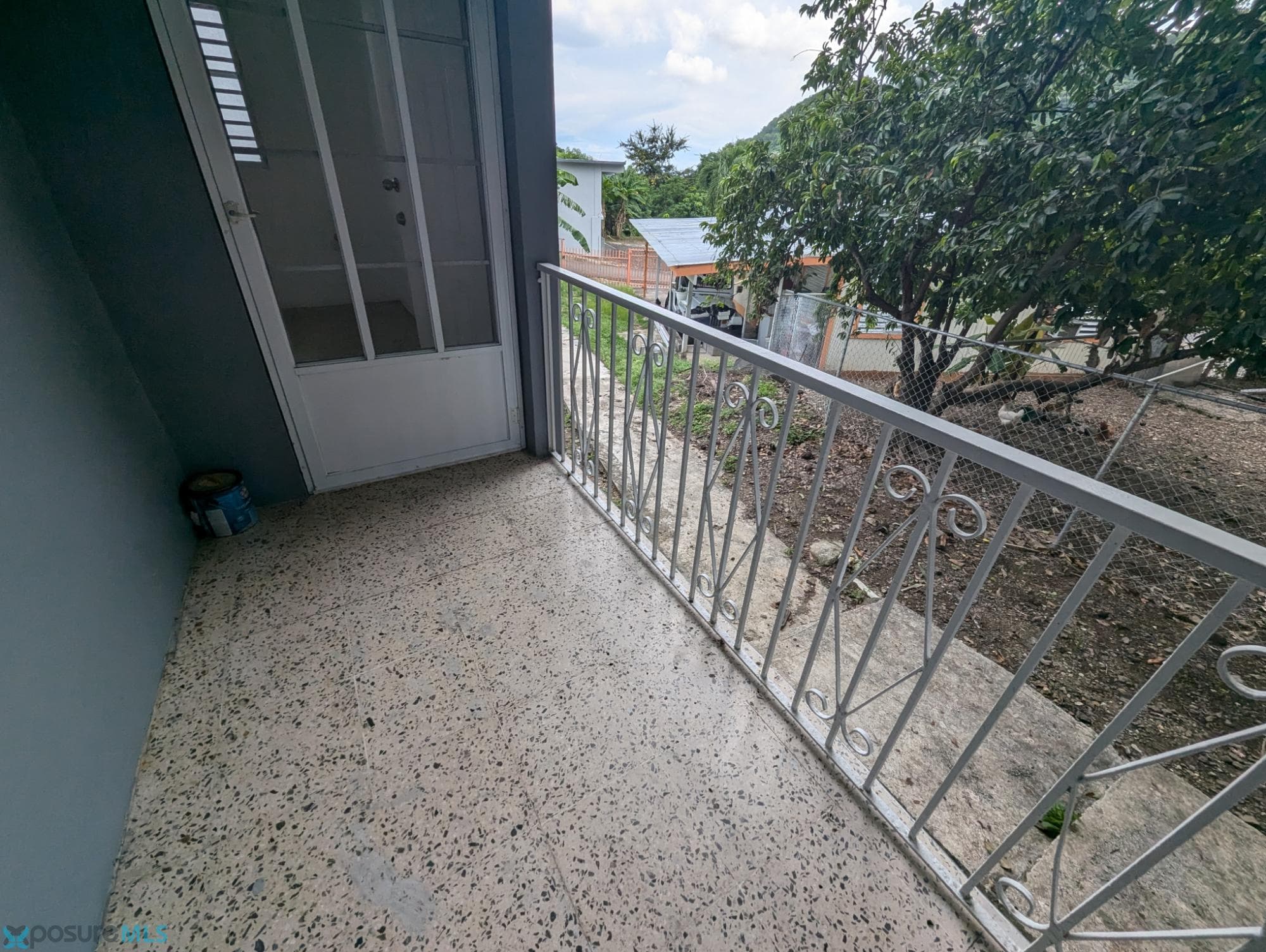 Pleasant and Accessible Residence