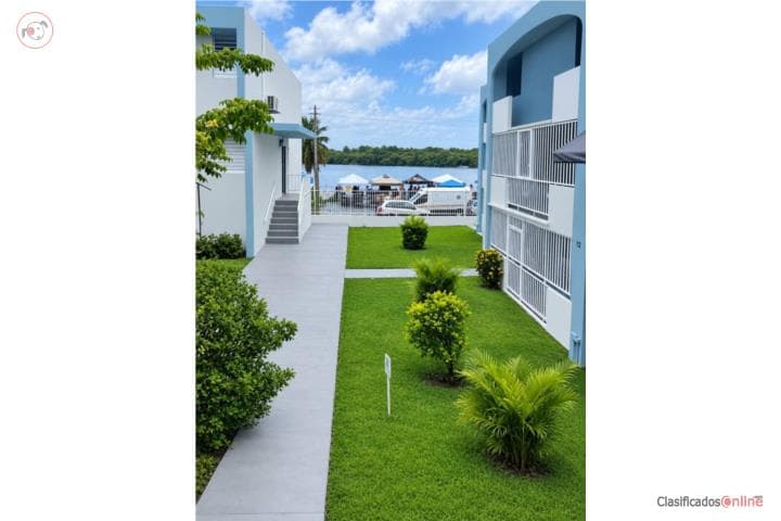 Levittown, Boulevard, control de acceso , en Toa Baja - Levittown Puerto Rico
Apartamento/WalkUp en Condominio-Lago Vista I de 3 Cuartos y 2 Baños