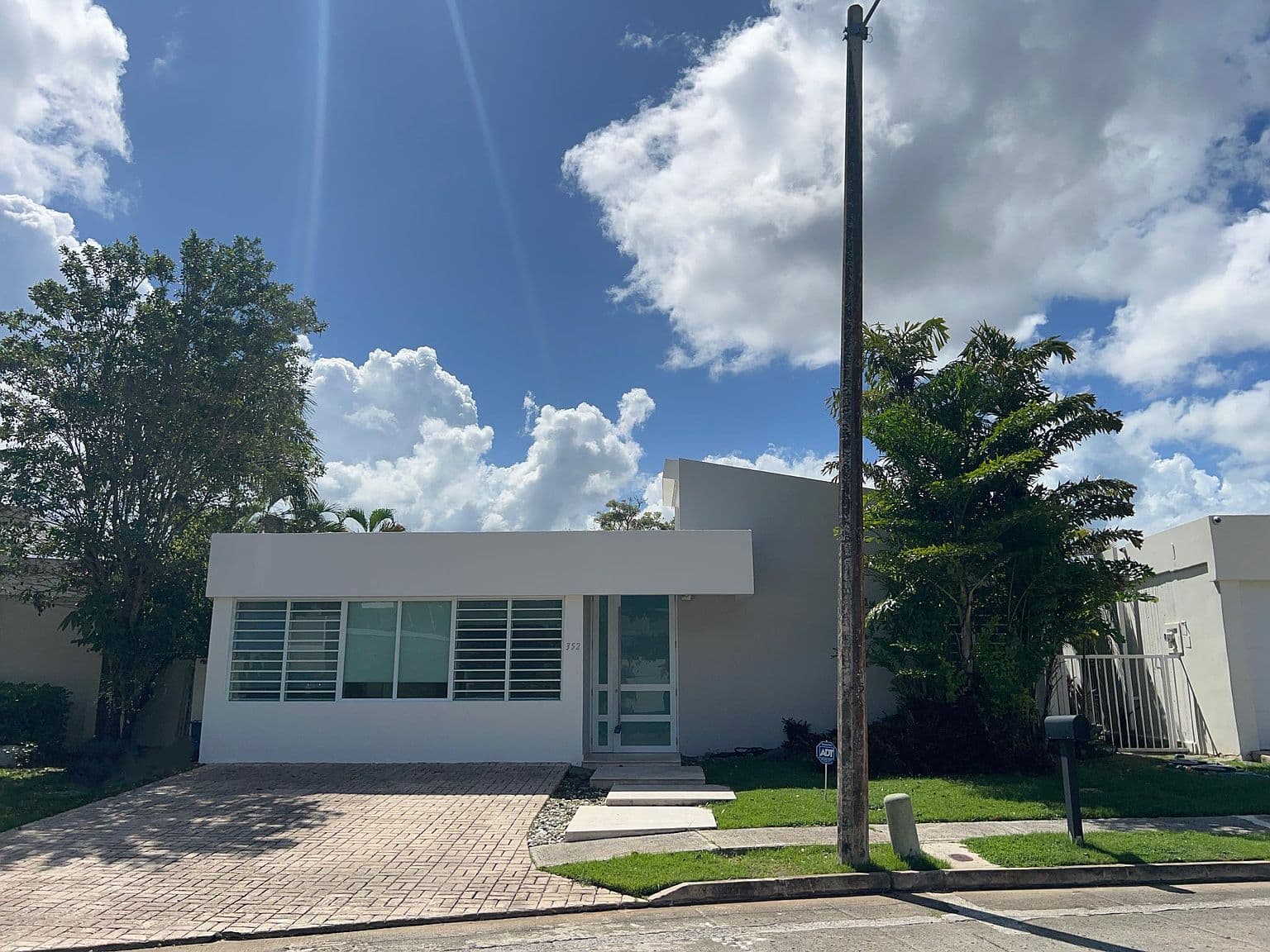 352 Calle Rey Carlos