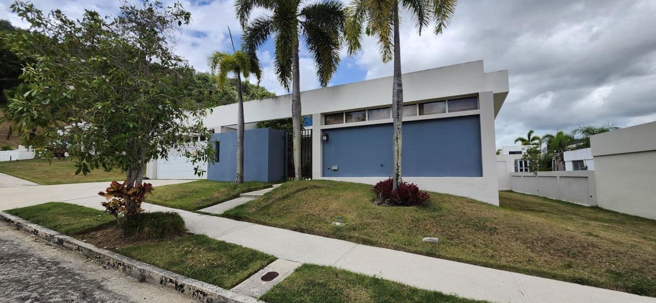 Urb. Ciudad Jardin, Casa en Caguas
