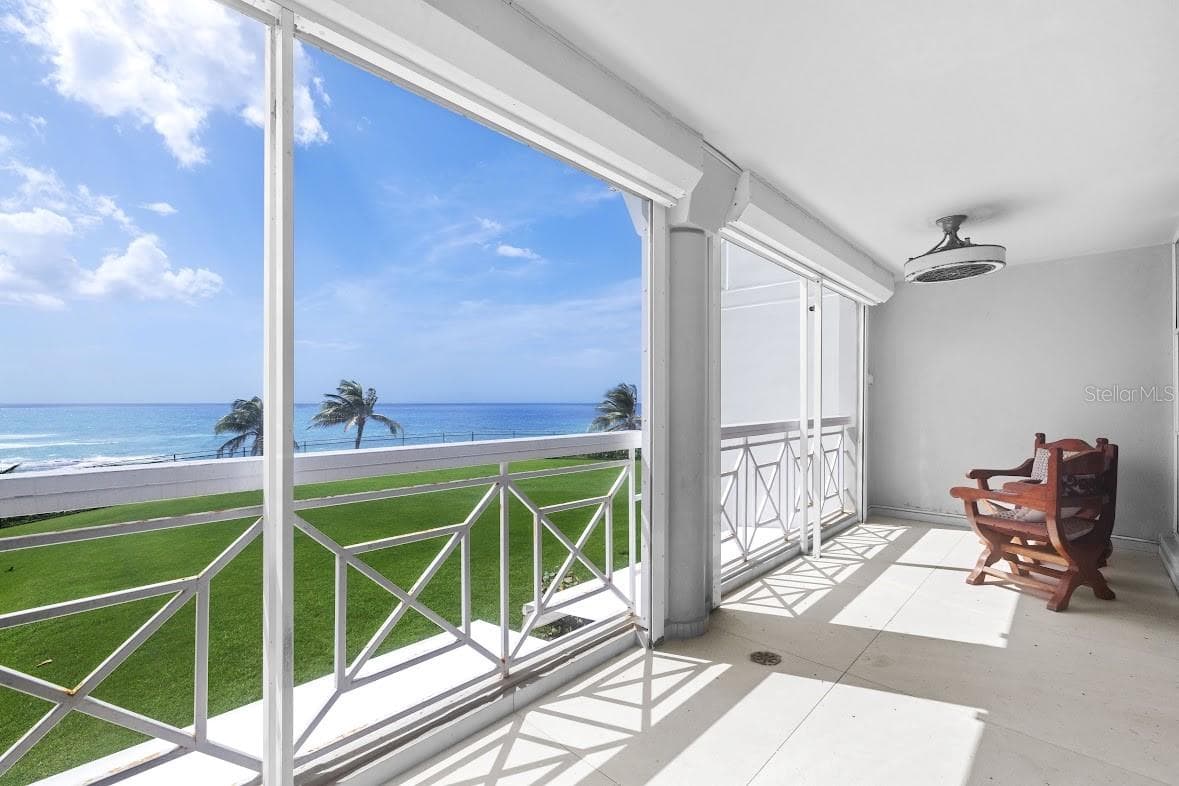 Condominio Costa Dorada, Calle Costa Dorada, Higuillar, Dorado, 00646