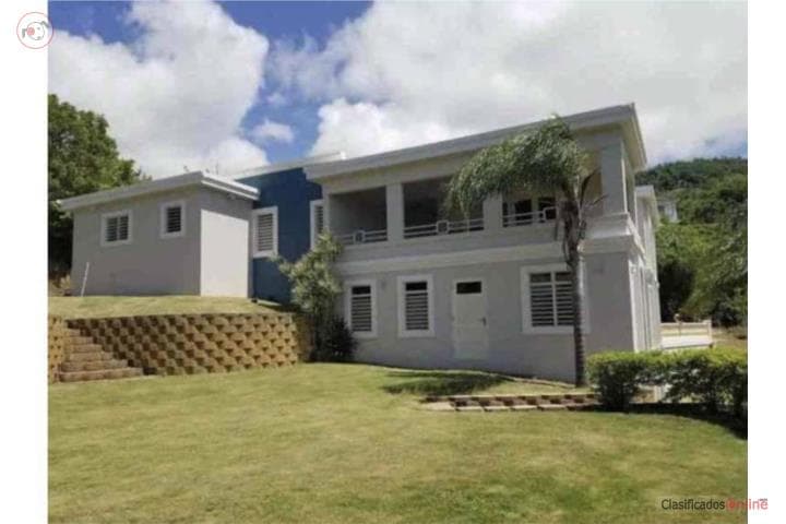 Maunabo 5 cuartos, 3 1/2 baños, vista al mar,
en Maunabo Puerto Rico Casa en Barrio - Emajaguas