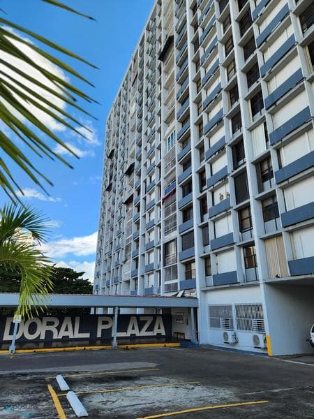 Cond. Doral Plaza